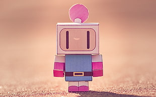 Bomber man character figurine HD wallpaper