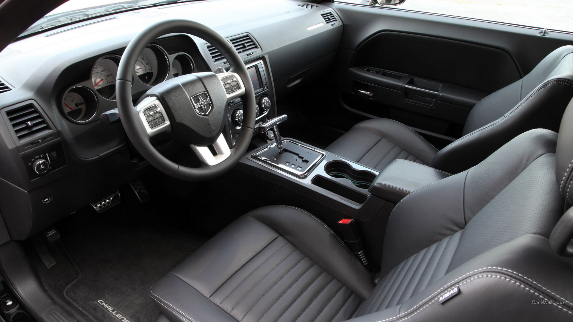 The 2008-2009 Dodge Challenger cars: Interior and features | Allpar Forums