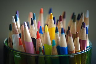assorted color pencils, Colored pencils, Sharpened, Set