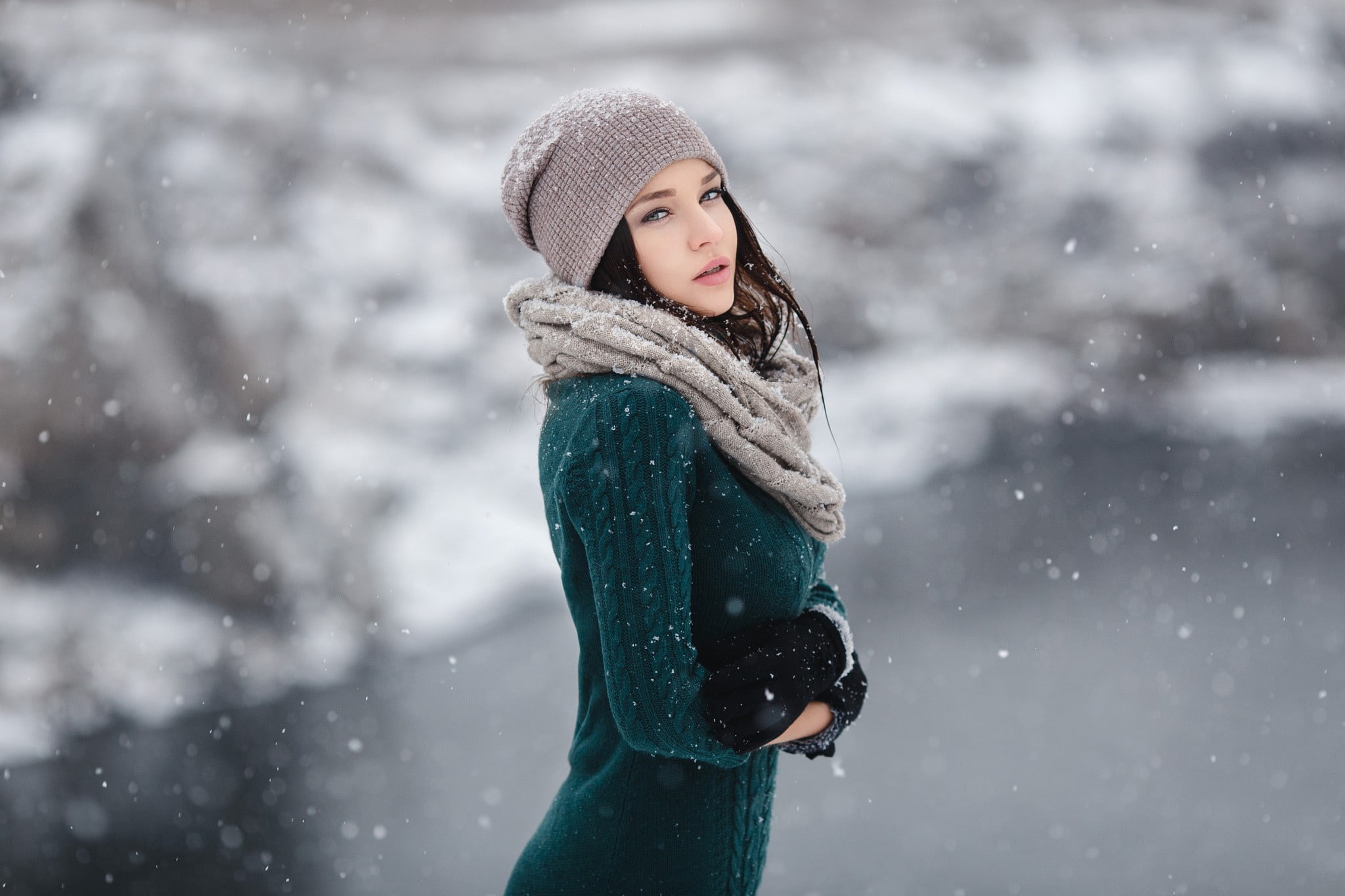 Angelina Petrova, women, model, gloves