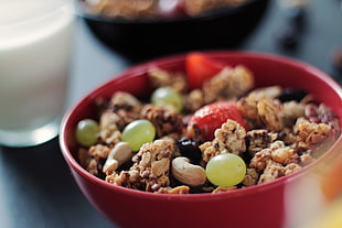 cereals with berries, Muesli, Nuts, Grapes