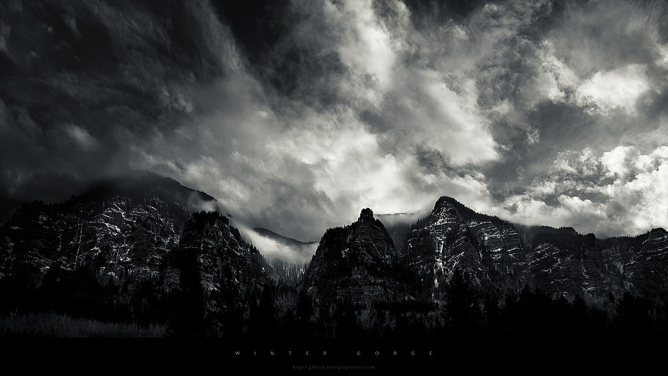 grayscale photo of snow capped mountains, monochrome, mountains, cliff, clouds HD wallpaper