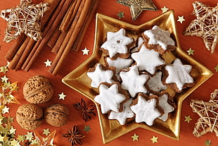 bunch of star shaped cookies served on star shape plate