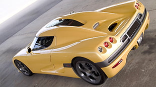 yellow and black car bed frame, car, yellow cars, vehicle, Koenigsegg