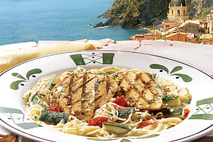 plate of pasta HD wallpaper