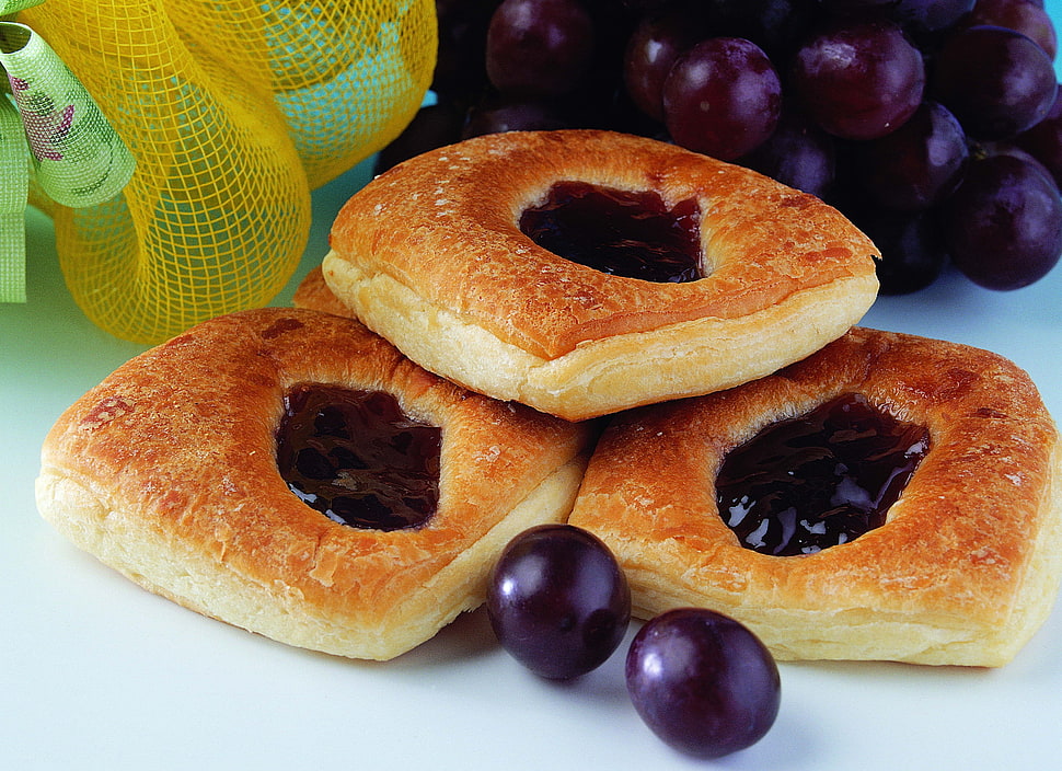 three baked breads HD wallpaper