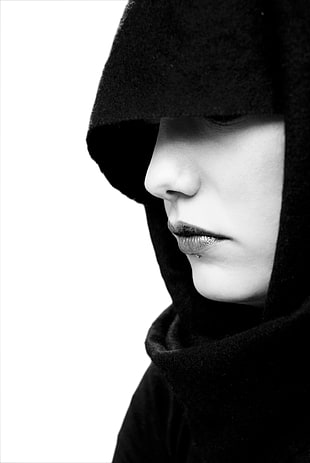 close-up photo of woman in black hoodie top
