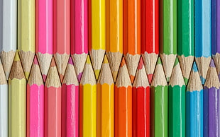 close up photo of a colored pencils HD wallpaper