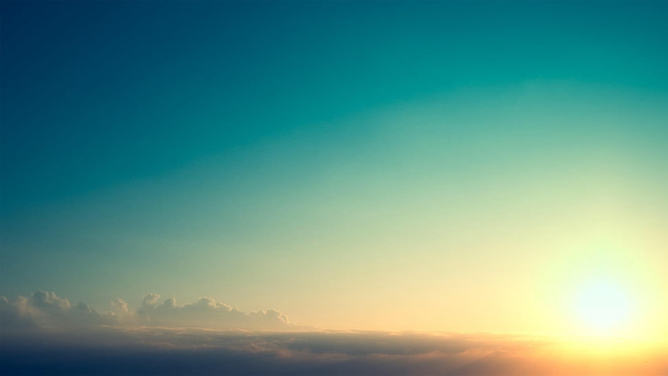 sun on sky with clouds HD wallpaper