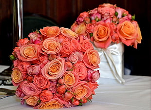 pink and orange petaled flower bouquet