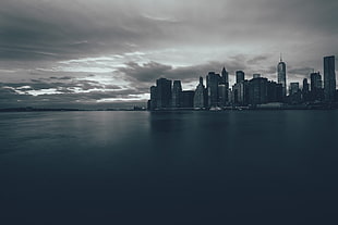 city sky near body of water, city, panoramas HD wallpaper