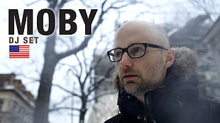 Moby DJ Set man with eyeglasses photo