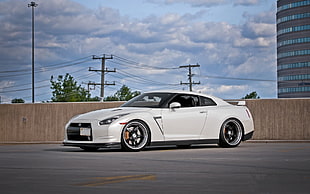 white sports coupe, car, Nissan, Nissan GT-R, white cars