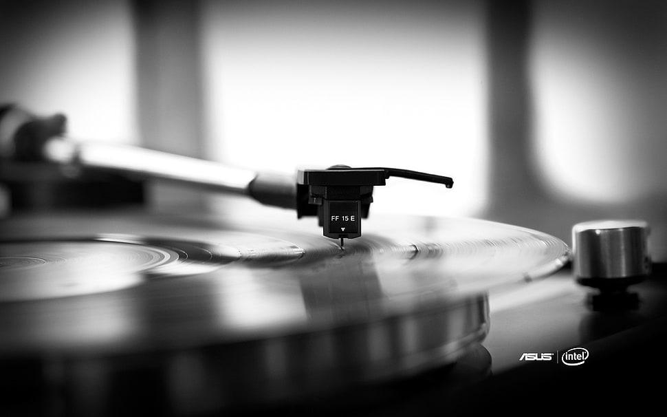 gray scale vinyl player HD wallpaper