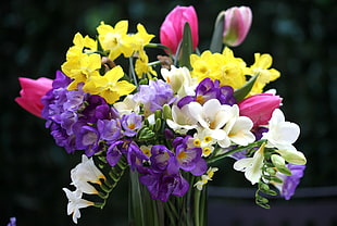 flower arrangement of assorted flowers