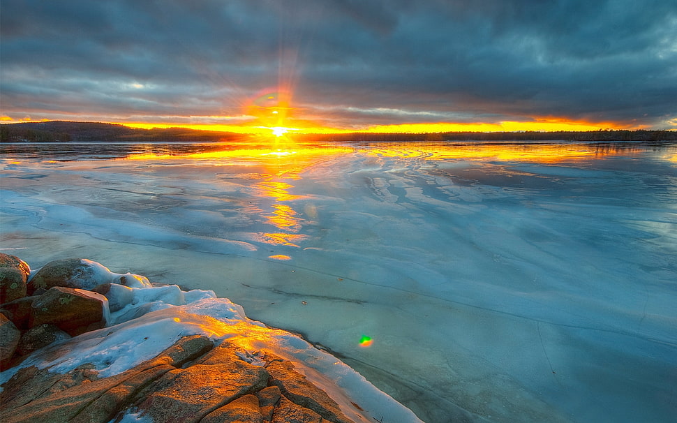 sunset view of seashore HD wallpaper