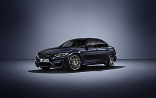 black BMW M5