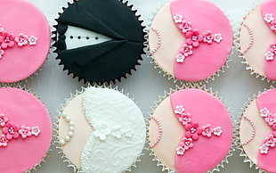 eight cupcakes