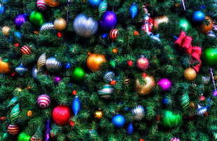 assorted color Christmas baubles HD wallpaper