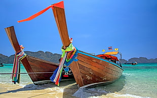 two brown wooden canoes, nature, boat, beach