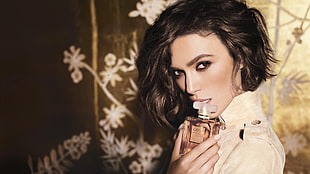 fragrance bottle, Keira Knightley, brunette, brown eyes, Chanel HD wallpaper