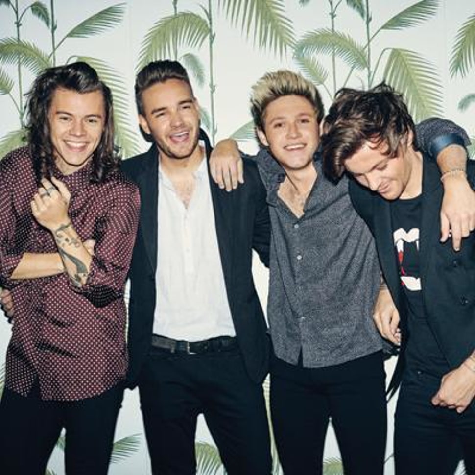 One Direction HD wallpaper