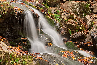 photo of a waterfall HD wallpaper