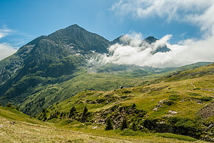 landscape photo of mountain HD wallpaper