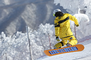 men's yellow snow board jacket and pants