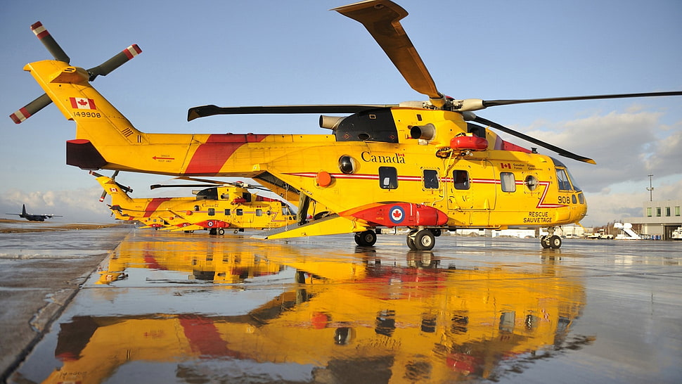 yellow and red helicopter, helicopters, Agustawestland CH-149 Cormorant HD wallpaper