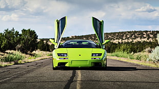 green car, Lamborghini Diablo, car, green cars, desert