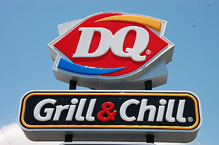 DQ grill and chill signage