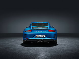blue Porsche 911