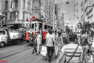 grayscale train, İstiklal Caddesi, Istanbul, Turkey, taksim HD wallpaper