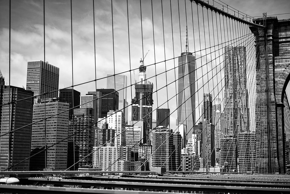 grayscale photo of buildings, cityscape, Brooklyn Bridge, monochrome, USA HD wallpaper