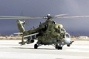 green and gray apache helecopter, mi 24 hind, helicopters, military