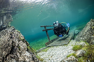 black diving gear, water, underwater, lake, Green Lake HD wallpaper