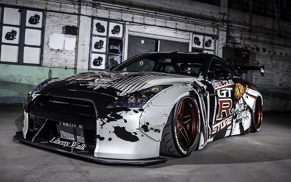 Modified white and black Nissan GT-R R35, Nissan, Datsun ...