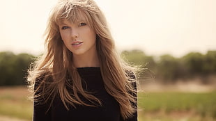 Taylor Swift HD wallpaper