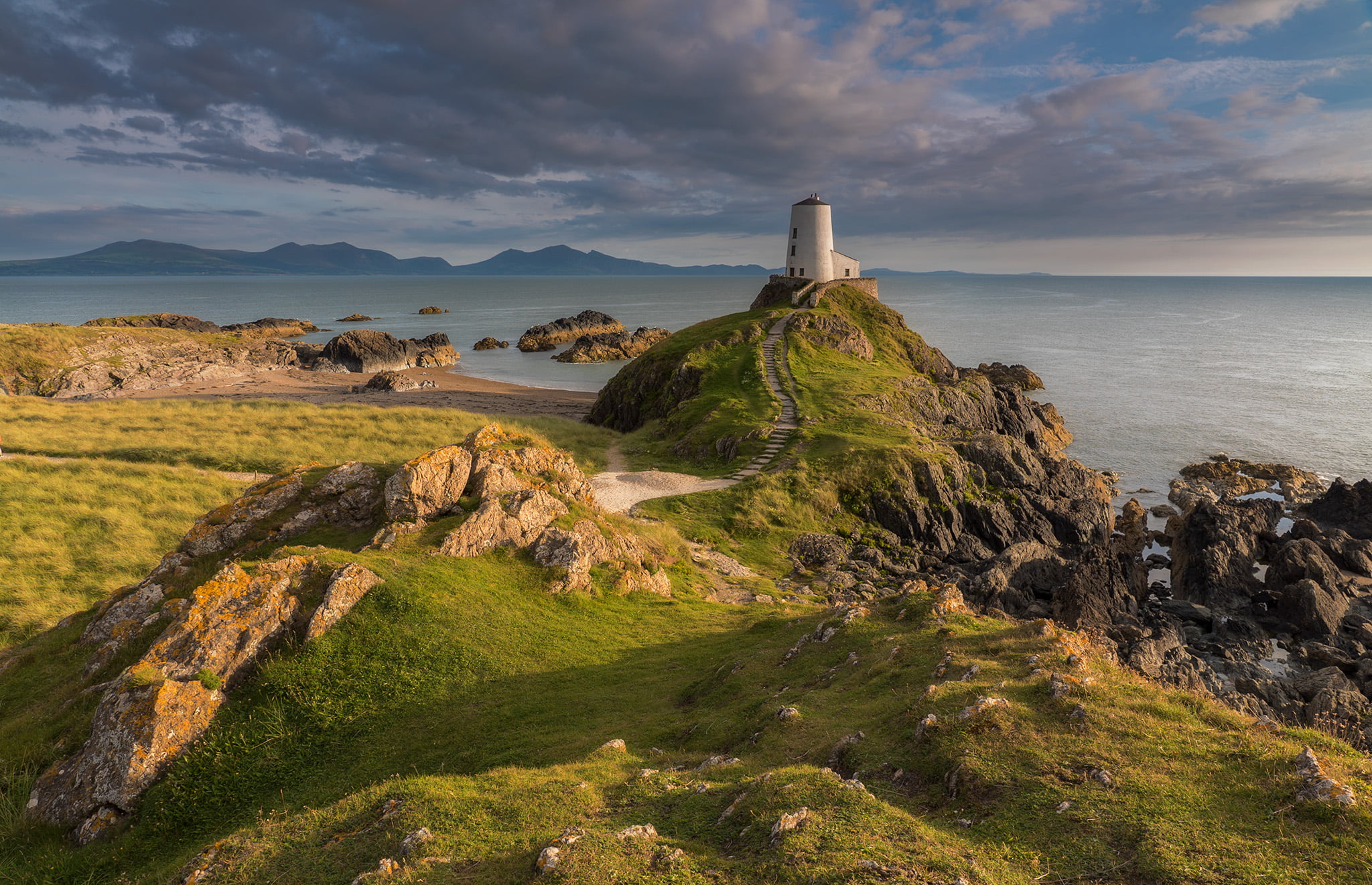 white lighthouse