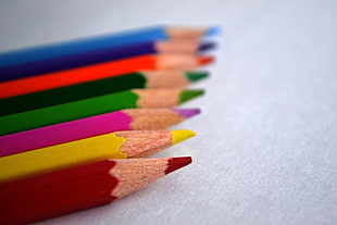 assorted-color coloring pens, macro