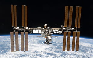 white and gray ISS space station, International Space Station, space