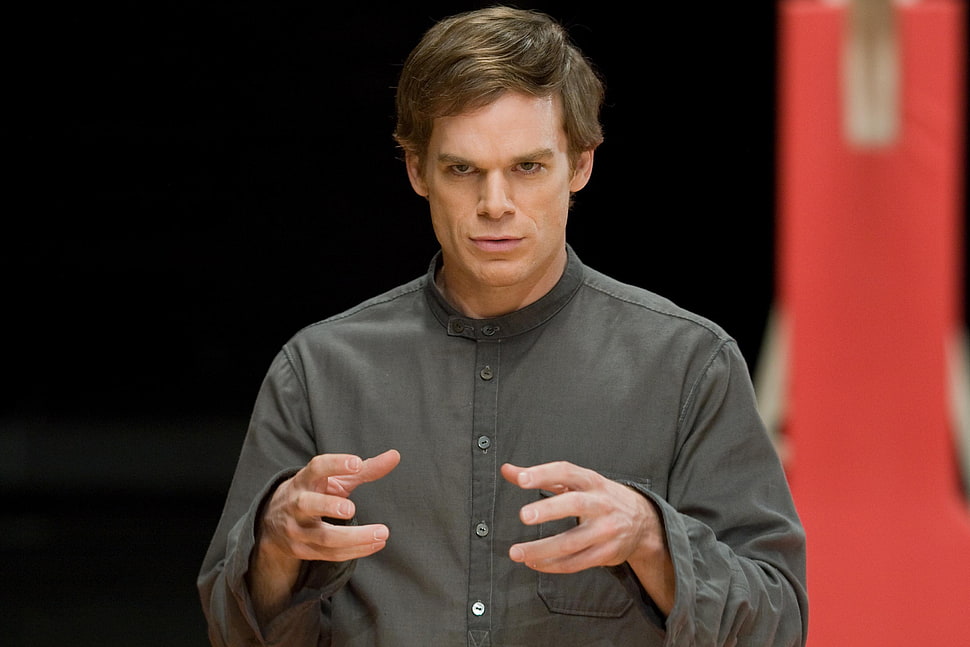 man in gray dress shirt HD wallpaper