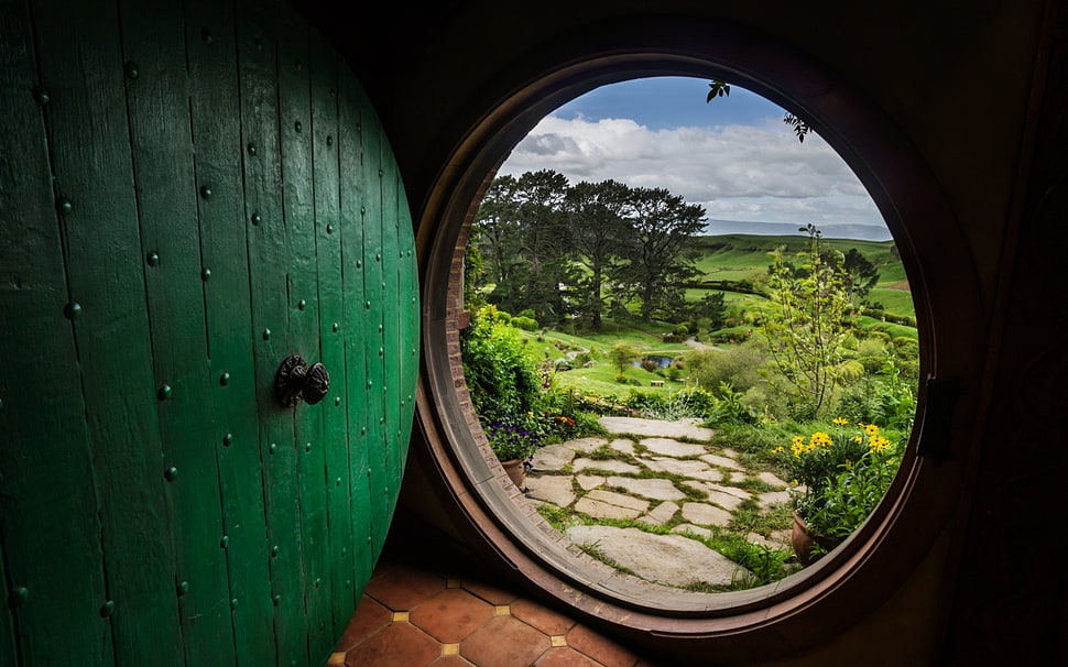 opened round green door HD wallpaper