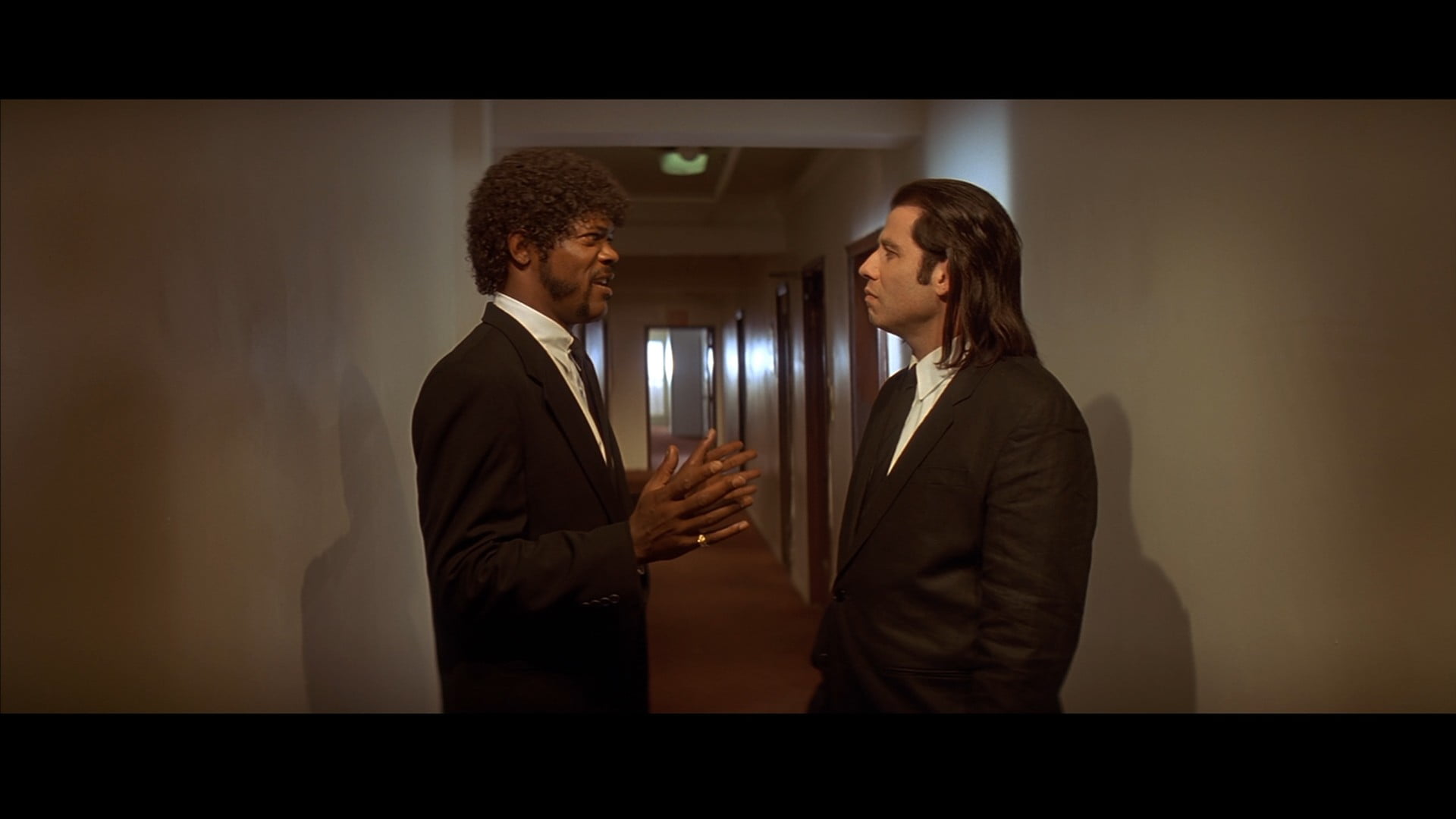 John Travolta, movies, Pulp Fiction, Samuel L. Jackson, John Travolta