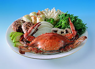 cooked crab with dressings
