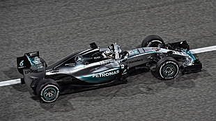 black and gray F1, Formula 1, Mercedes F1, Lewis Hamilton, racing