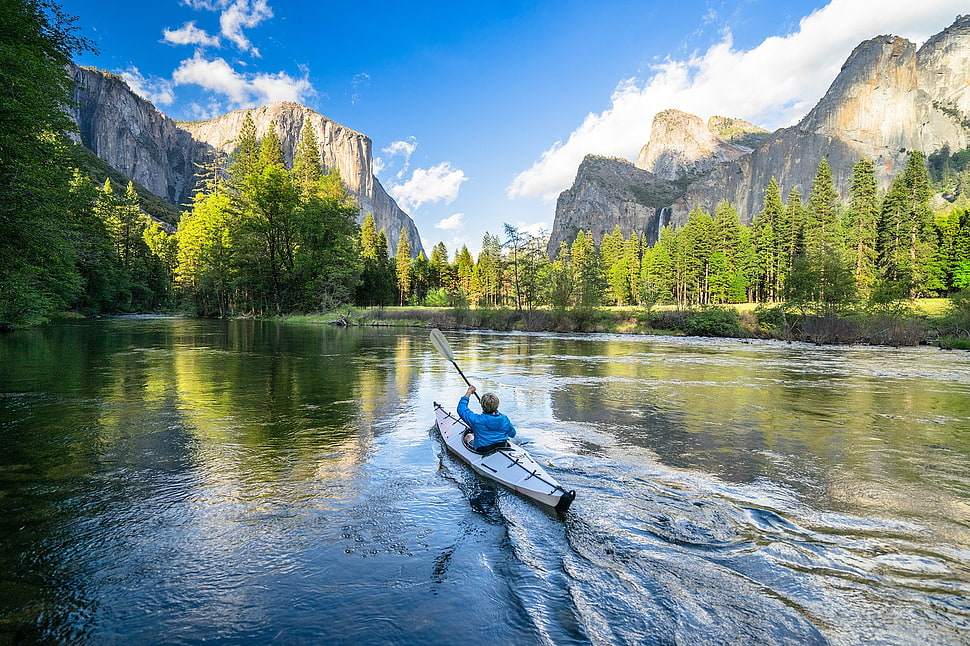 blue and white inflatable boat, nature HD wallpaper