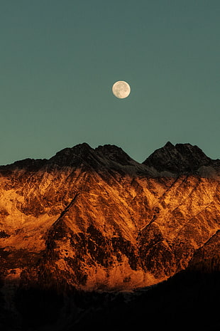 brown mountain range, nature, mountains, Moon HD wallpaper