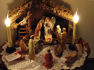 birth of Christ ceramic figurine